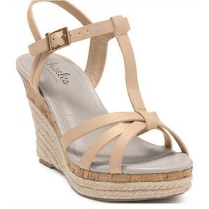 CHARLES BY CHARLES DAVID Little Leather Strappy Wedge Sandal Size 10M